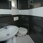 Zare 빌라 *