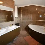 빌라 Zare *